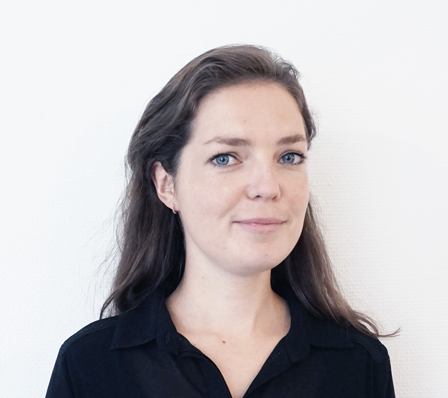 Defacto staff_Laura1