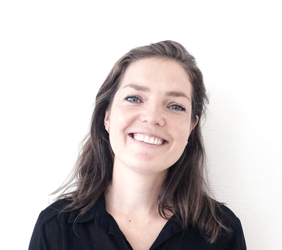 Defacto staff_Laura1